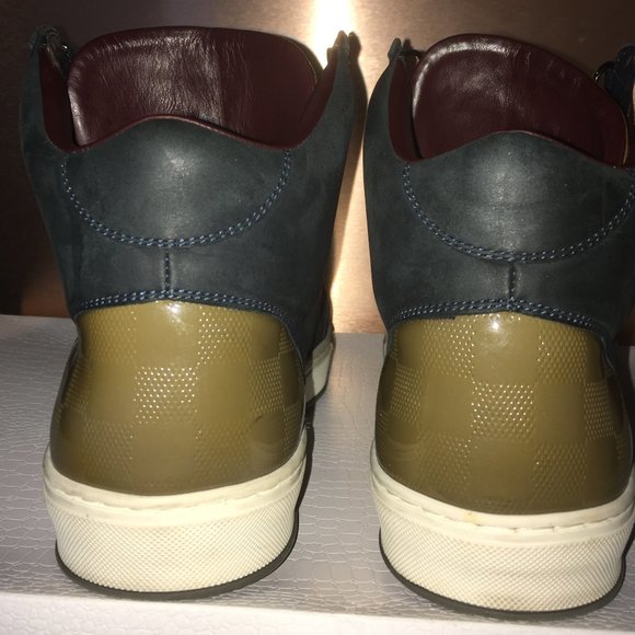 Louis Vuitton sneakers. - Picture 5 of 8